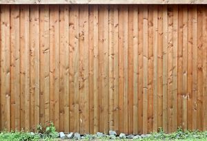 Schutting op eigen grond wat mogen de buren wel en niet